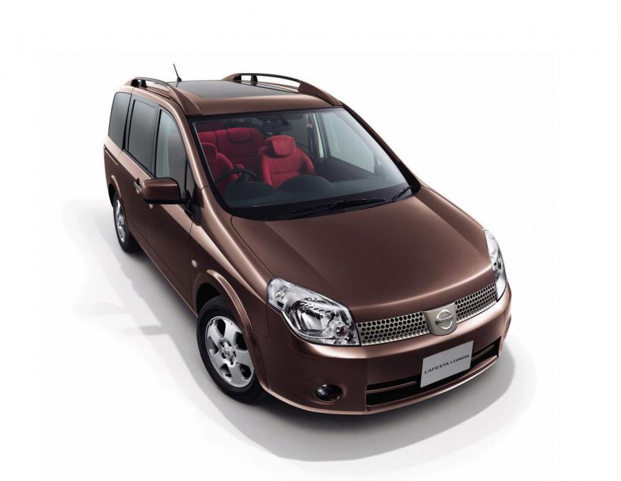  Nissan Lafesta 2004 года  (фото 4 из 5)